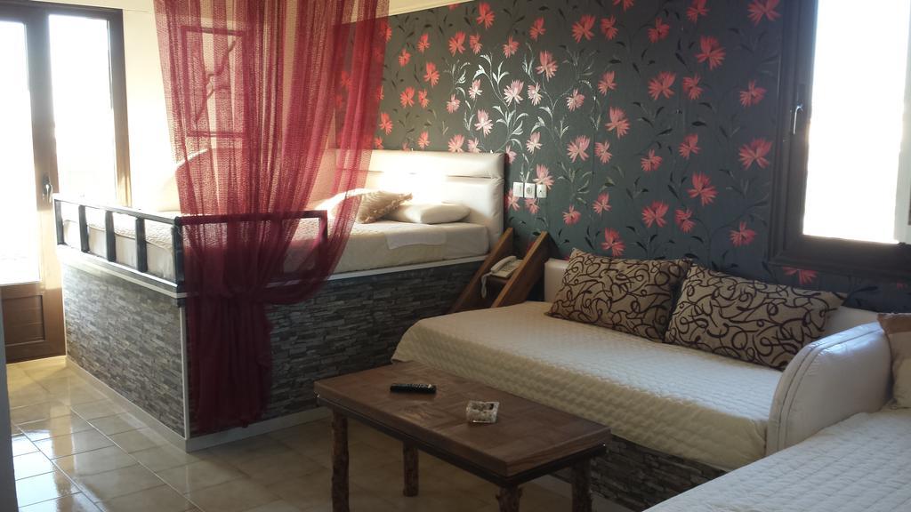 Takis Hotel Apartments Ialysos  Luaran gambar