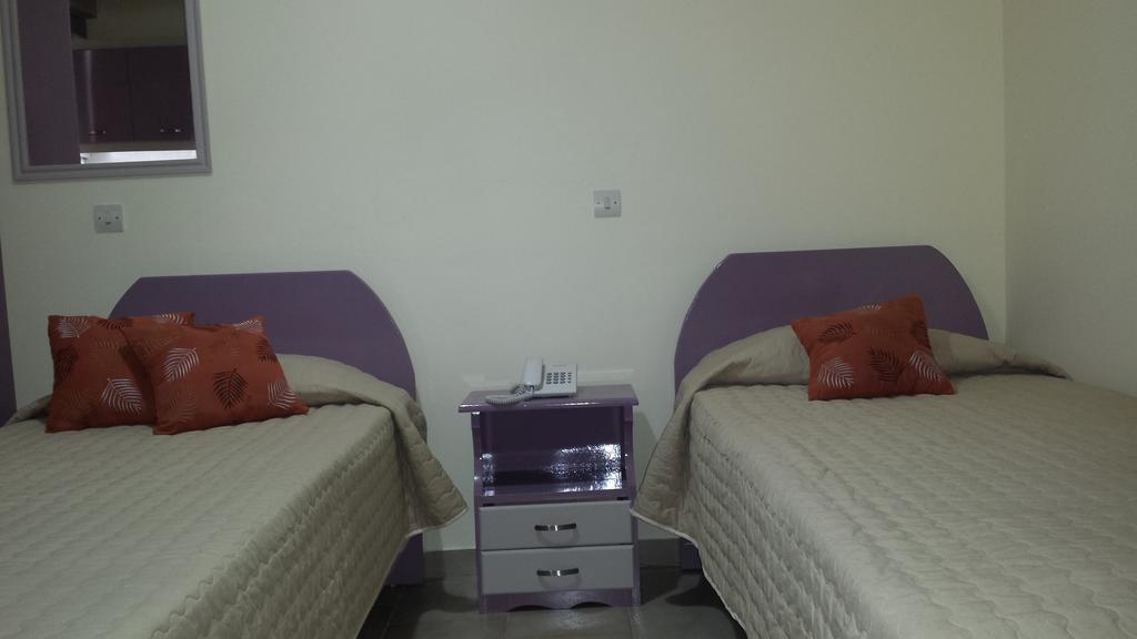 Takis Hotel Apartments Ialysos  Luaran gambar