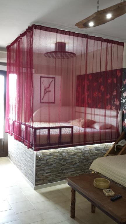 Takis Hotel Apartments Ialysos  Luaran gambar