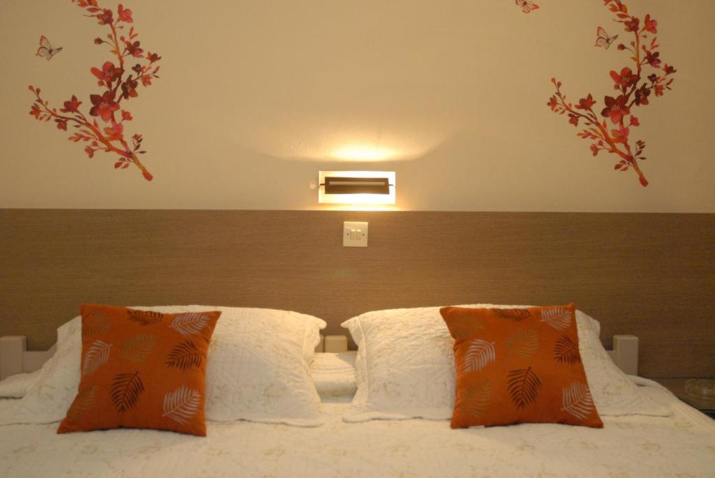 Takis Hotel Apartments Ialysos  Bilik gambar