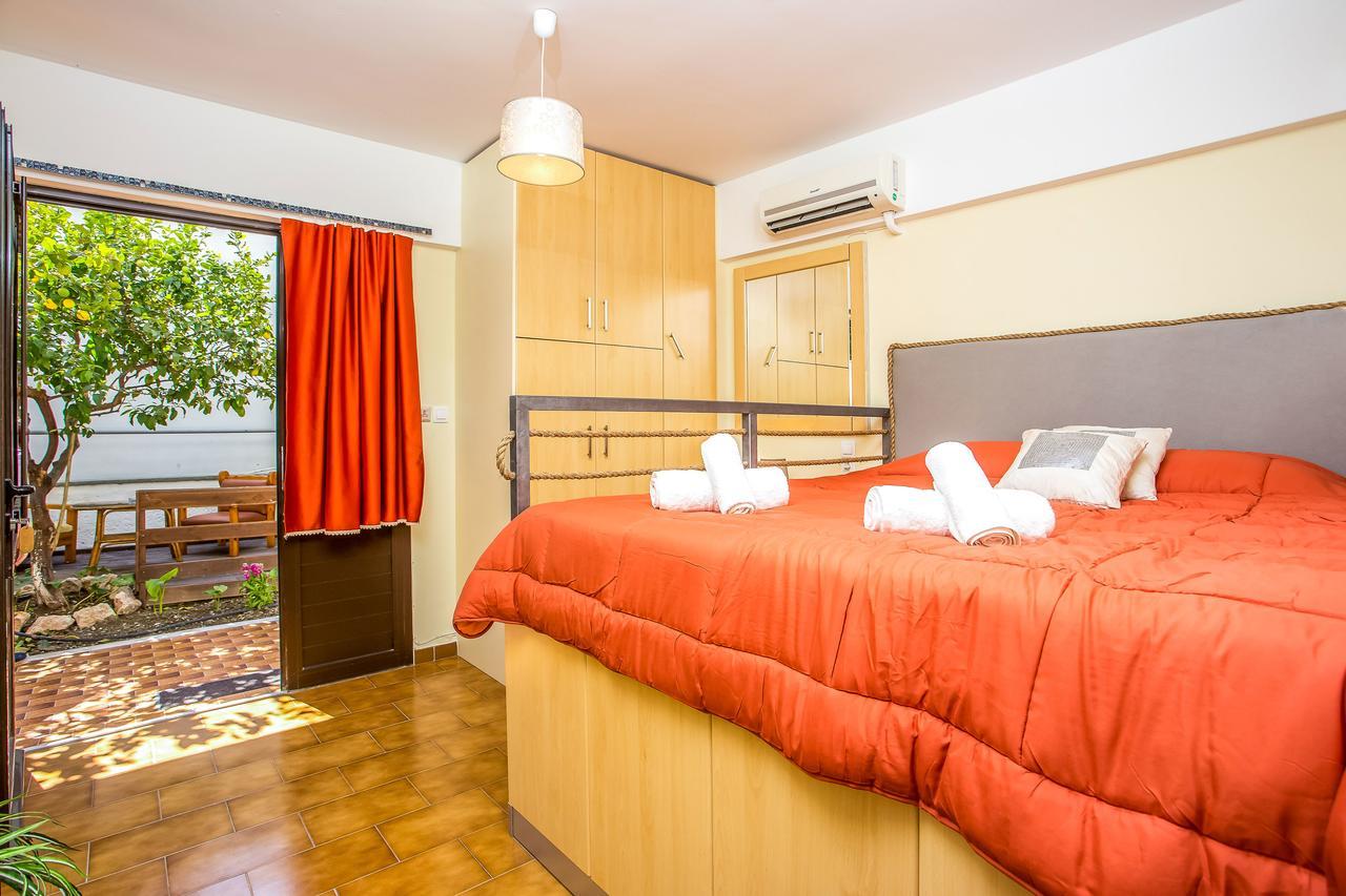 Takis Hotel Apartments Ialysos  Luaran gambar