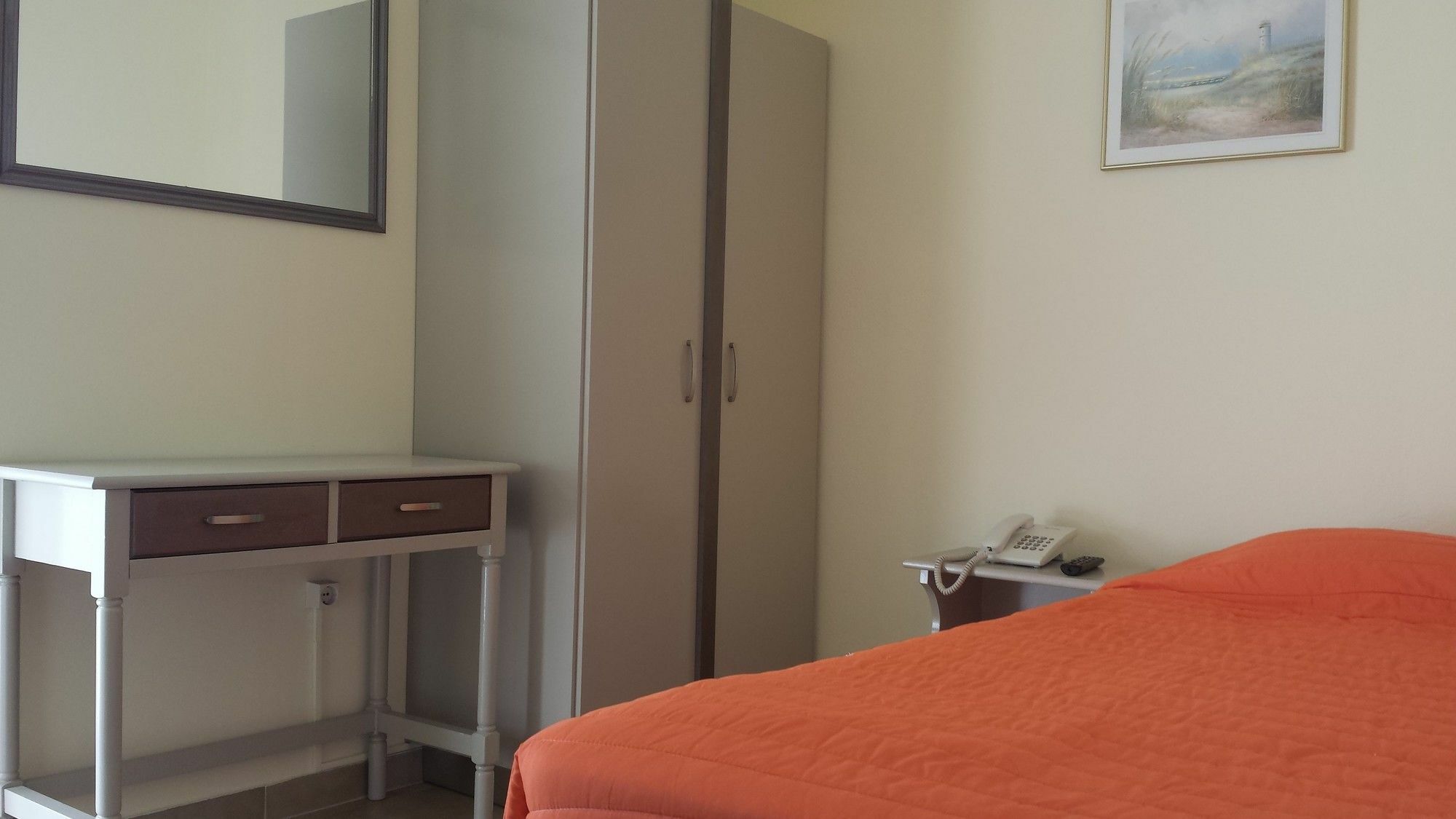 Takis Hotel Apartments Ialysos  Luaran gambar