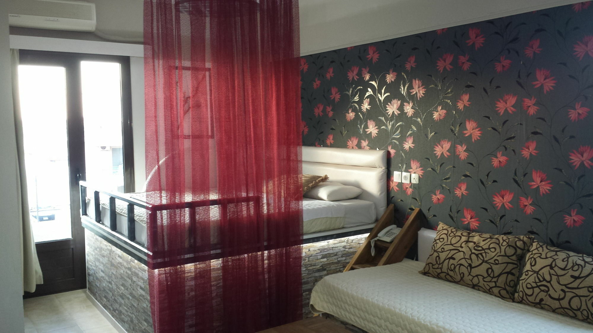 Takis Hotel Apartments Ialysos  Luaran gambar
