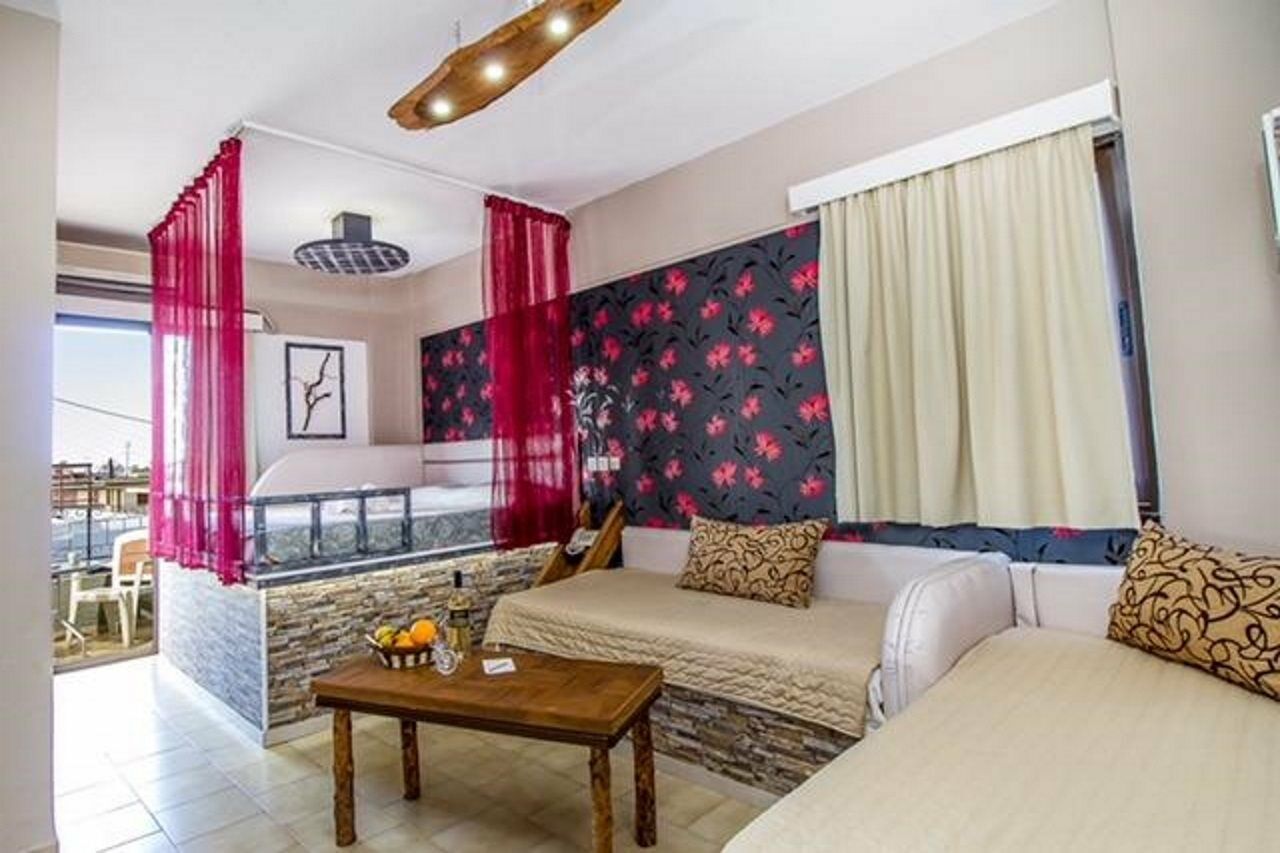 Takis Hotel Apartments Ialysos  Luaran gambar